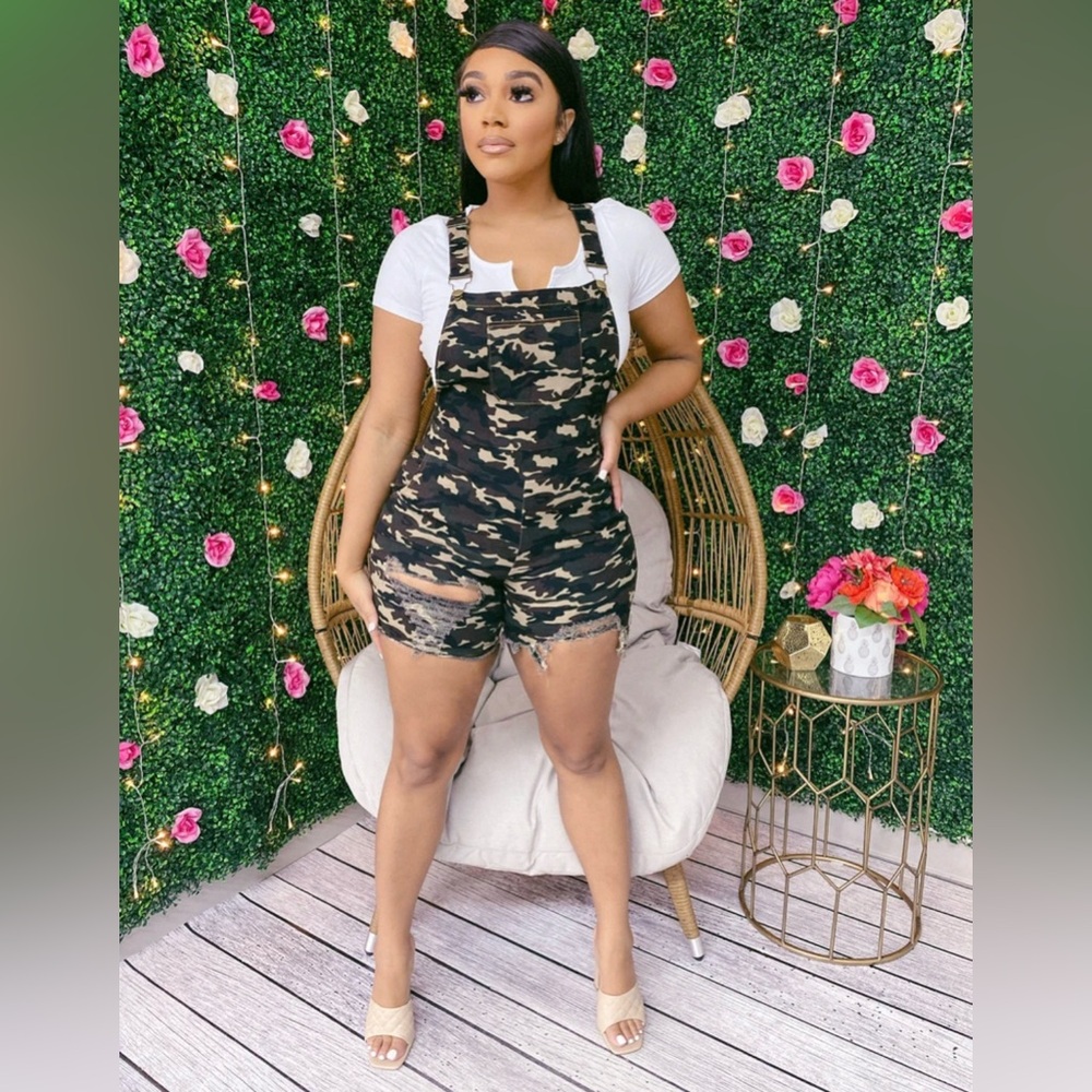 Camouflage Overalls with ripped legs